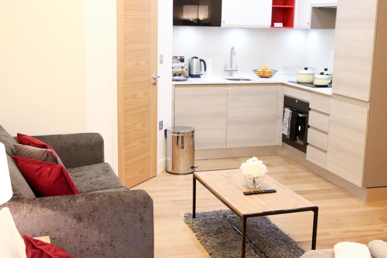 Executive Bright And Airy Studio Apartment In Sydenham London Exteriör bild